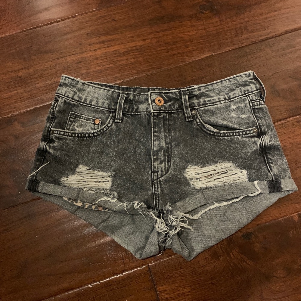 H&M Black Destroyed Shorts in size 4